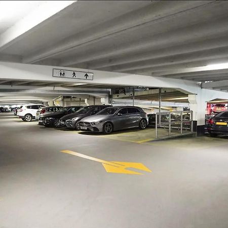 Deluxe City Centre Apt Balcony View& Free Parking! Leilighet Leeds  Eksteriør bilde