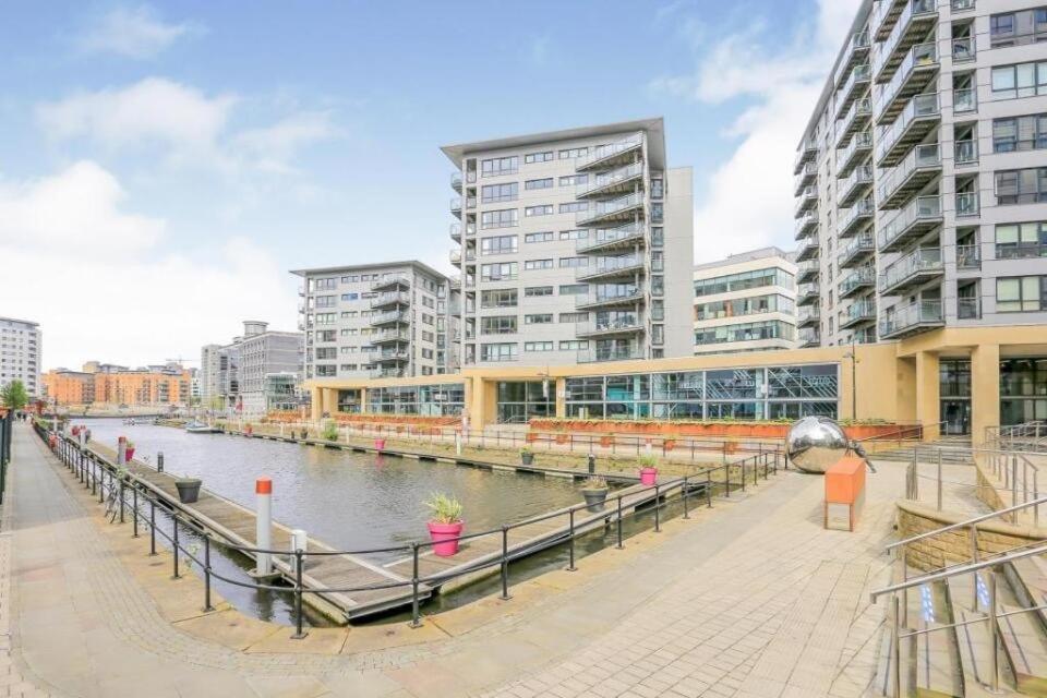 Deluxe City Centre Apt Balcony View& Free Parking! Leilighet Leeds  Eksteriør bilde